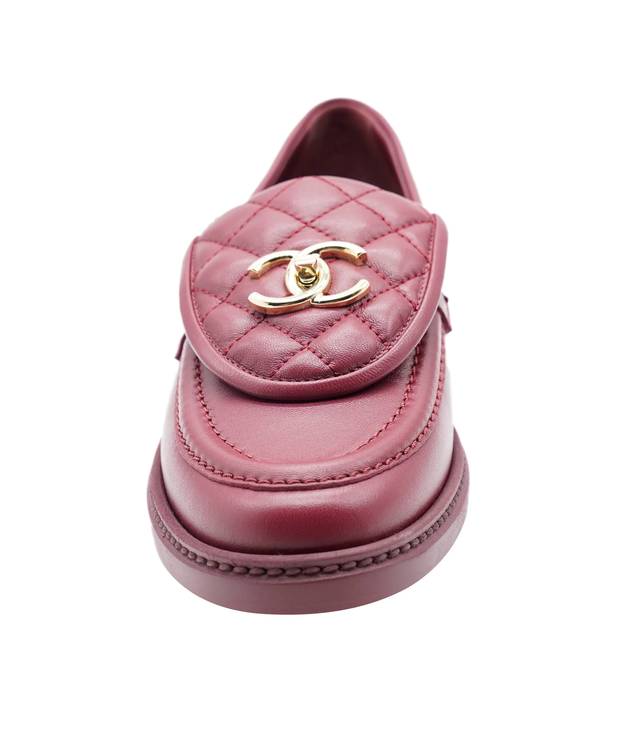 Chanel burgundy turnlock quilted loafers size 38 - AJC0273
