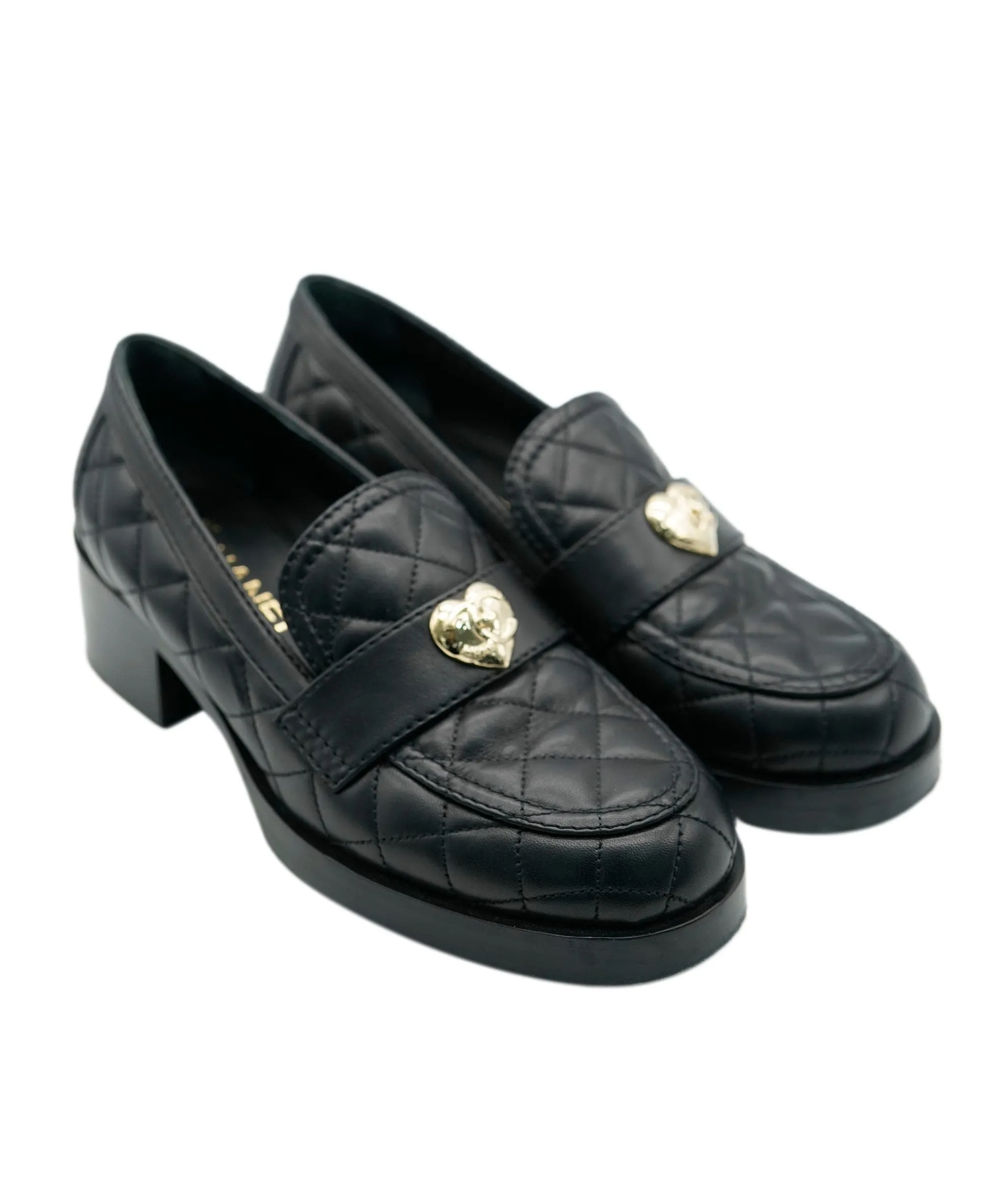 Chanel Loafers black quilted gold heart CC 38,5 AVC1150