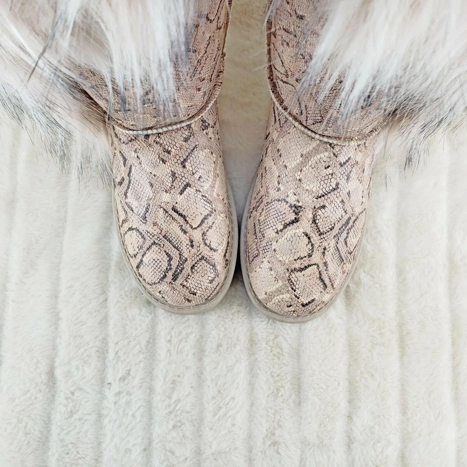 Chi Chi Tall Furry Snake Beige Faux Fur Lined Flat Winter Boots US Women's