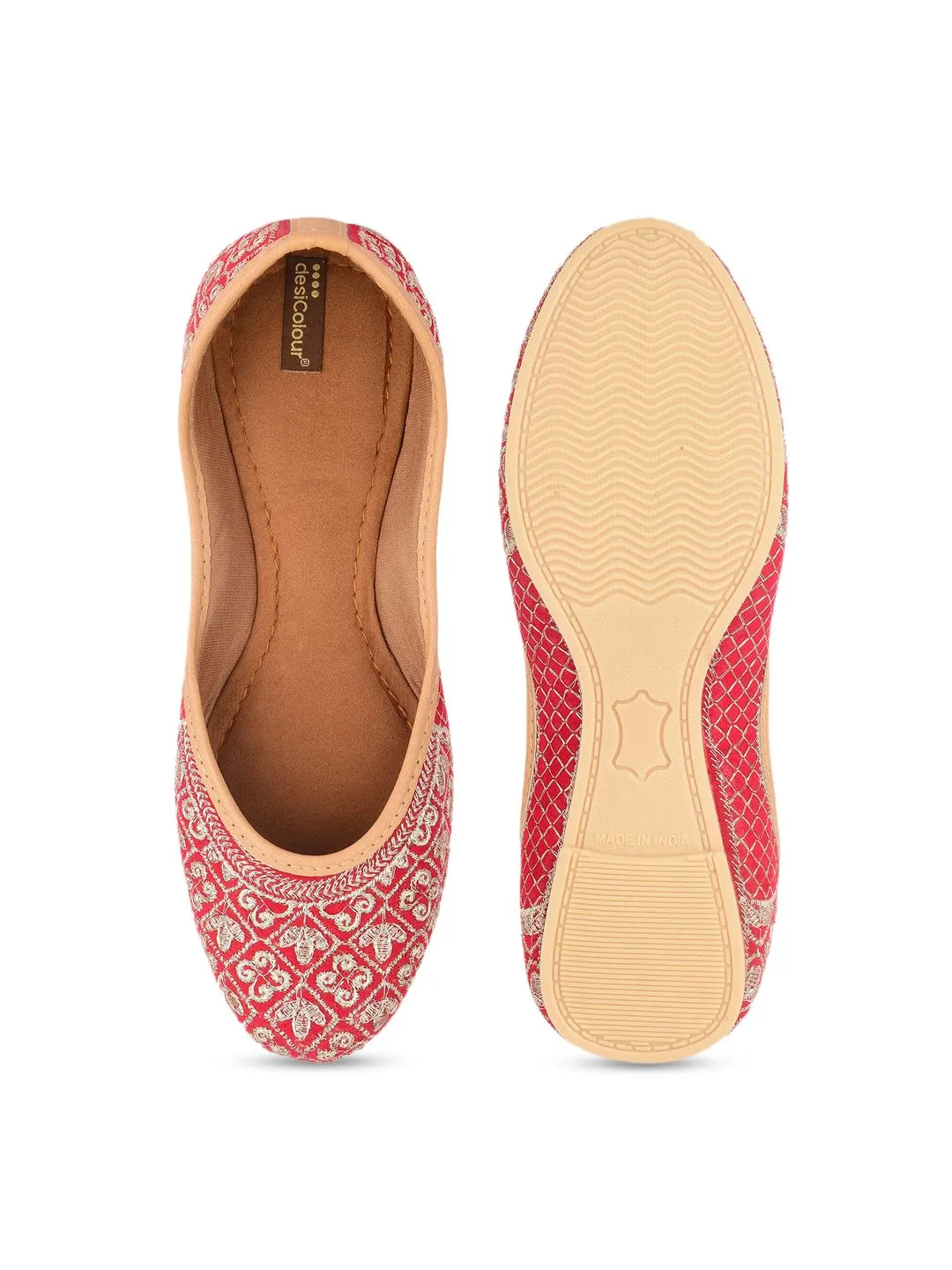 DESI COLOUR Embellished Velvet Ethnic Mojaris