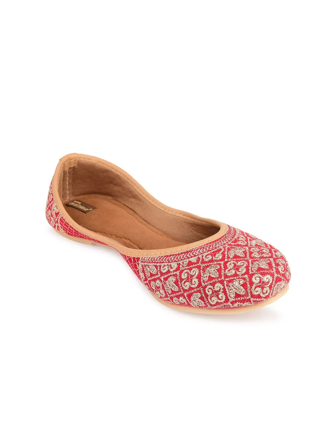 DESI COLOUR Embellished Velvet Ethnic Mojaris