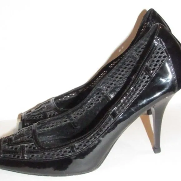 Fendi Glossy Black Leather Open Toe Pumps W Woven Mesh Trim Accents