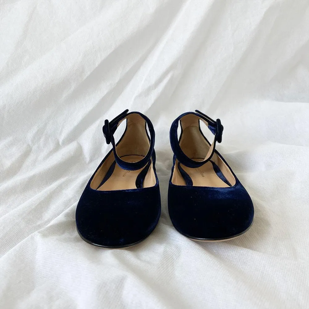 Gianvito Rossi velvet dark blue ankle strap flats, 36