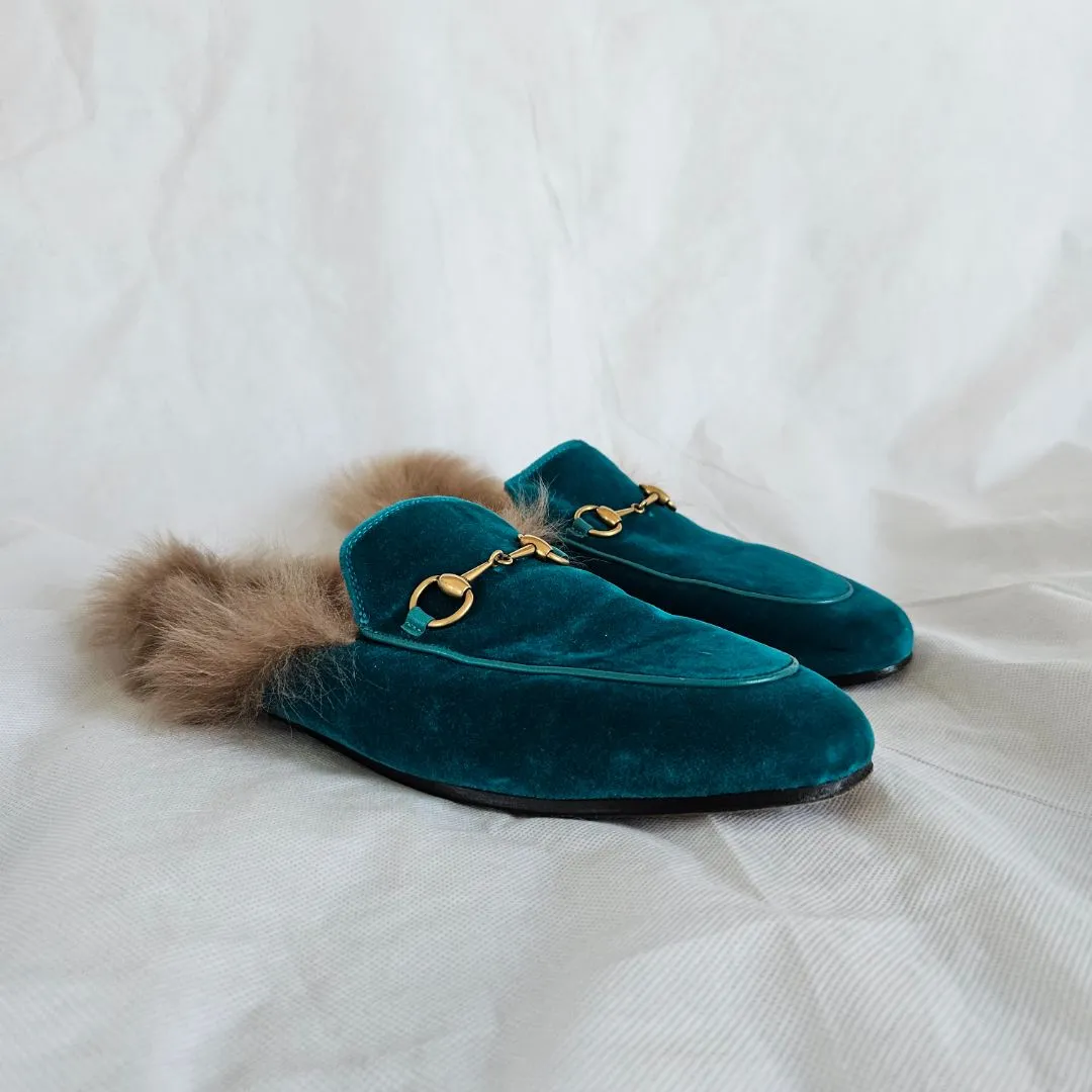 Gucci velvet fur lined princetowns, 39