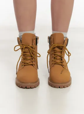 Lace-Up Walker Boots CA518