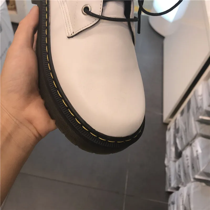 LUXE SEVEN DESIGN CHUNKY LACE UP ANKLE BOOTS