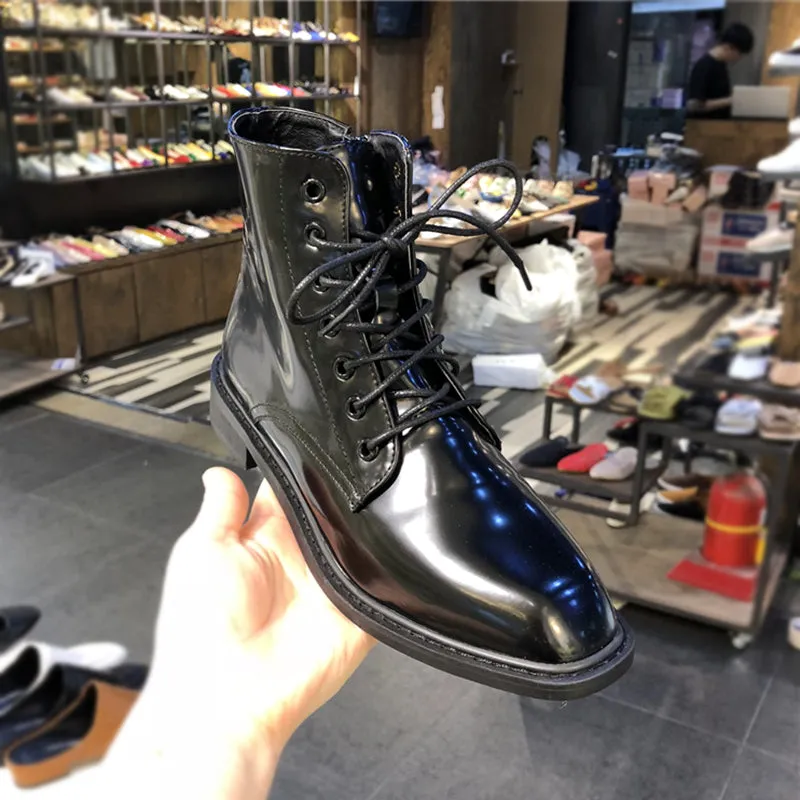 LUXE SEVEN DESIGN LACE UP BOOTS IN HIGH SHINE BLACK