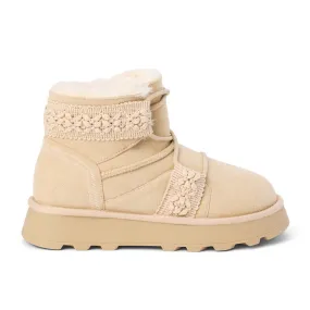 Matterhorn Embroidered Round Toe Pull On Booties