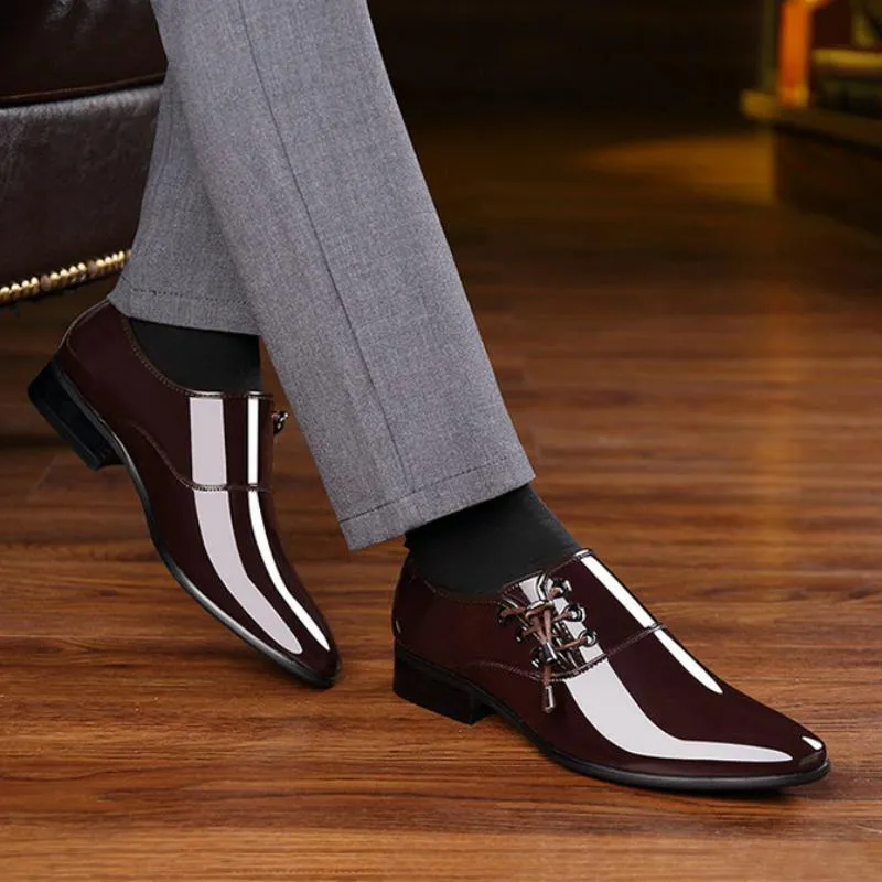 Men's Breathable Leather Shoes With Pointed Toe