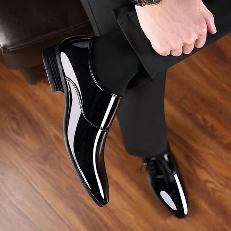 Men's Breathable Leather Shoes With Pointed Toe