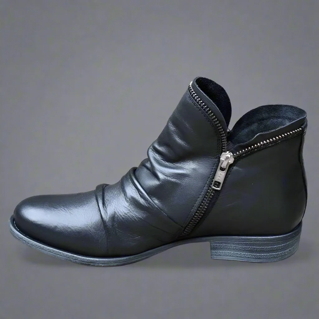 Sighild | Exquisite Leather Boots with Zip
