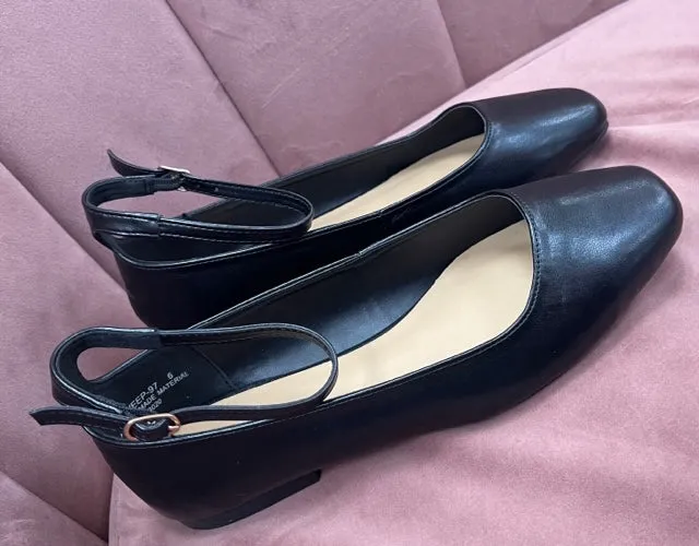 Sweep Ballet Flats-Black