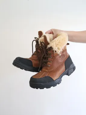 Ugg Fur-Lined Snow Boots (8)
