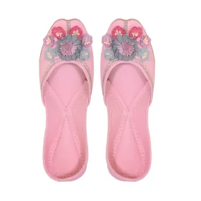 Women Jutti For Festivities | Floral Embroidered | Double Cushion | Blush Pink